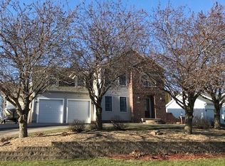 865 Shade Tree Ct, Lisbon, IA 52253