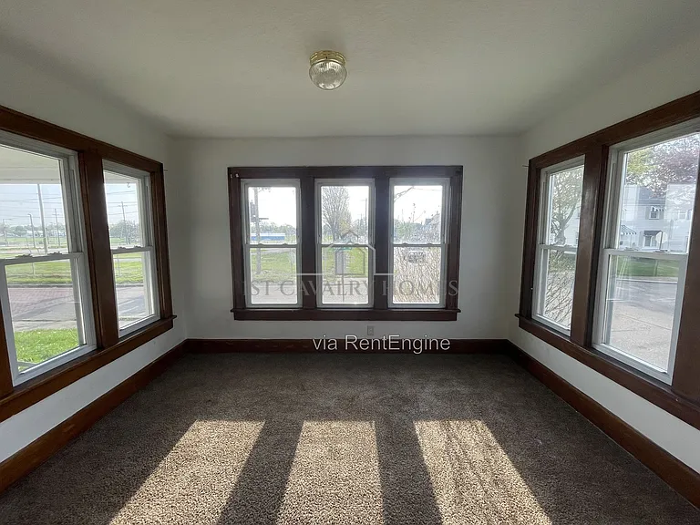 301 Roslyn Ave NW #303 — Photo 24