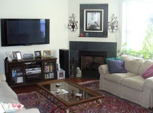 108 Dickinson St, Philadelphia, PA 19147