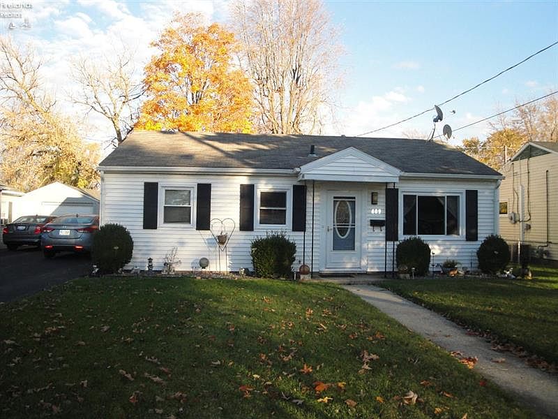 1st image of 409 Saint Joseph St