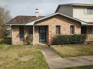 6702 Lexington Dr, Beaumont, TX 77706