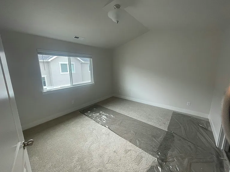 4163 W 2060 N — Photo 2