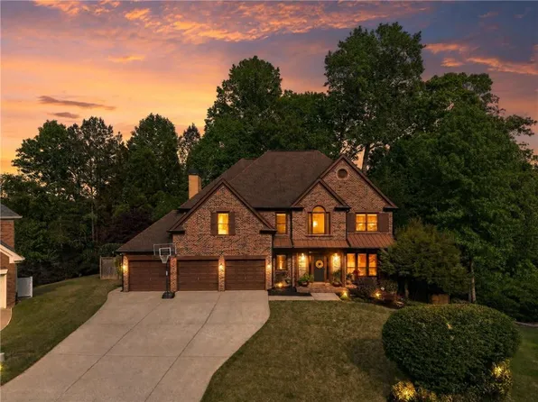 3744 Thunder Way NE, Marietta, GA 30066