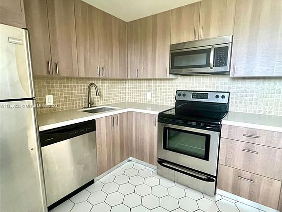 2nd image of 3101 N Country Club Dr APT 603