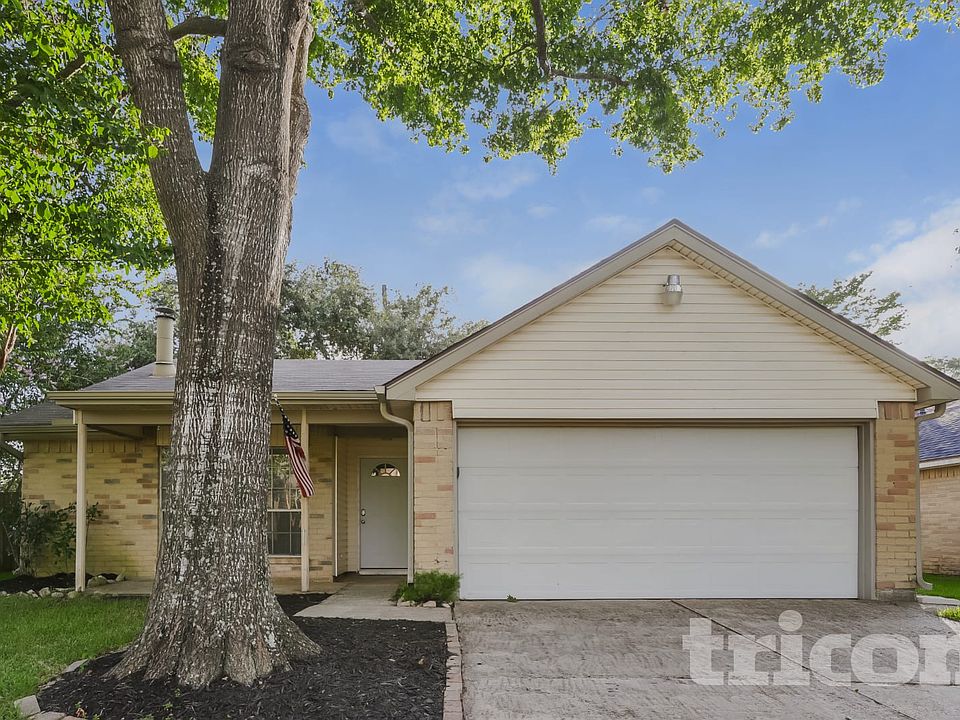 1st image of 19311 Amistad Dr