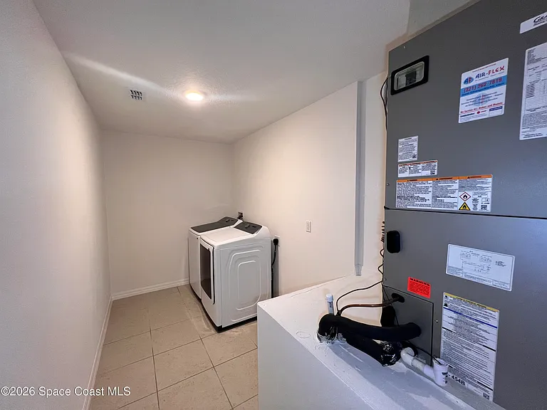 340 Wendover Rd SW — Photo 14