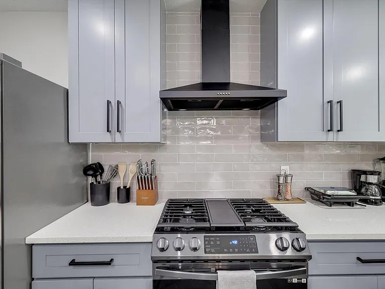 334 Lisa Ln — Photo 15