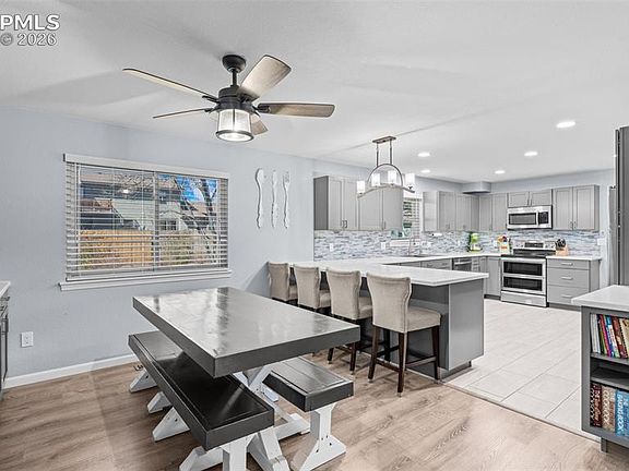 4th image of 61 Posada Dr
