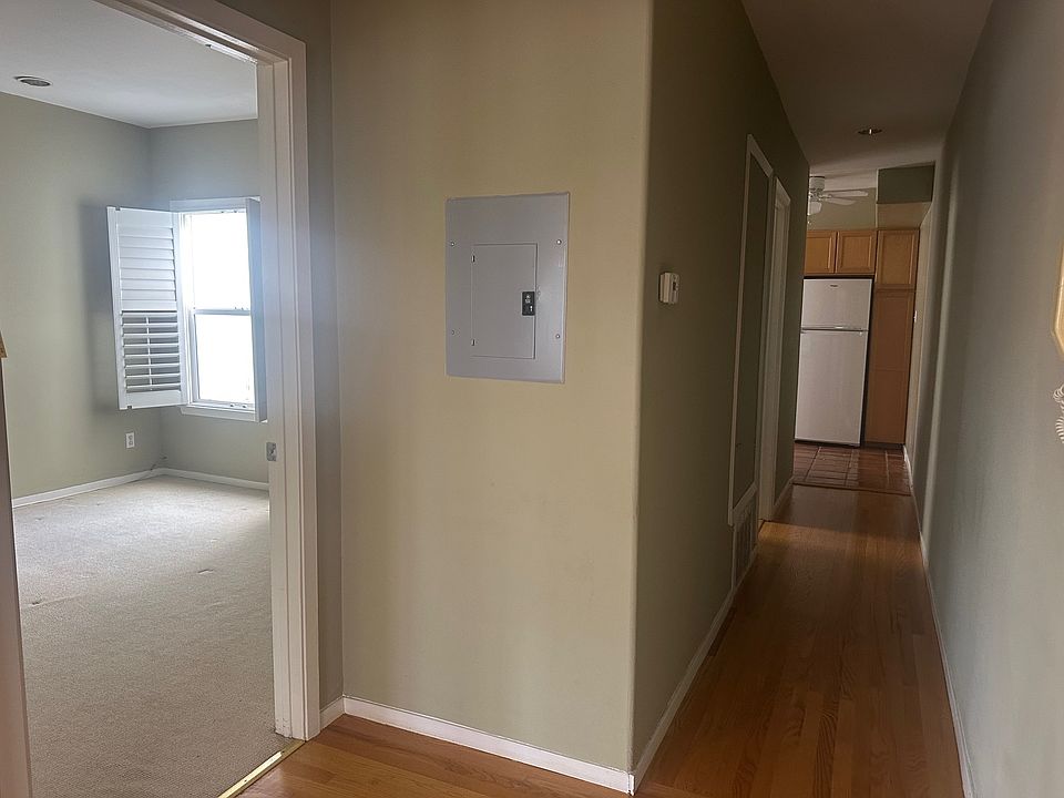 Off Hallway with Bedroom and Bath