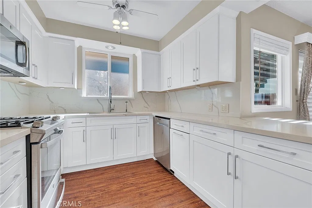 3 bed, 1592 sqft, $3,595 — Photo 4