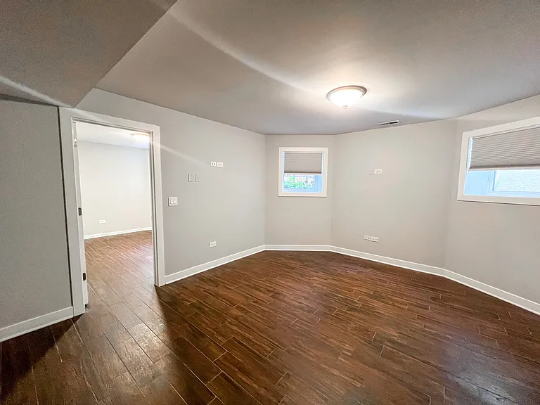 3155 N. Pine Grove Ave. — Photo 5