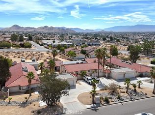 16377 Wato Rd, Apple Valley, CA 92307