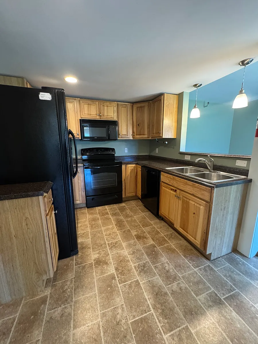 Building Photo - 132 Middle St #4