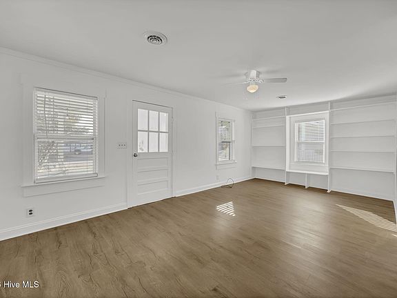 5th image of 124 Ocean View Avenue