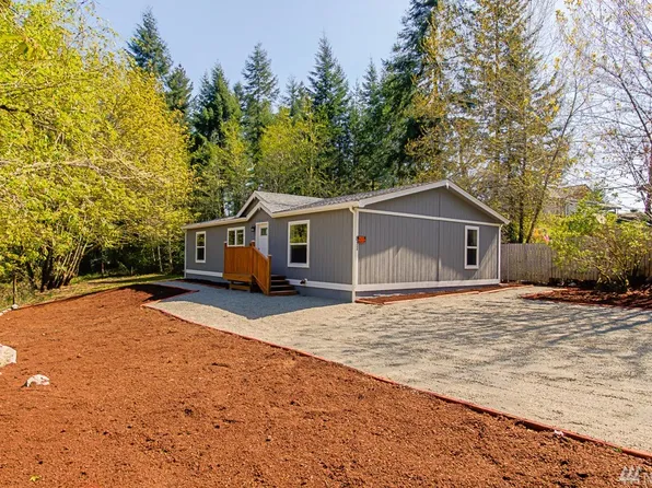 811 Tipsoo Loop S, Rainier, WA 98576