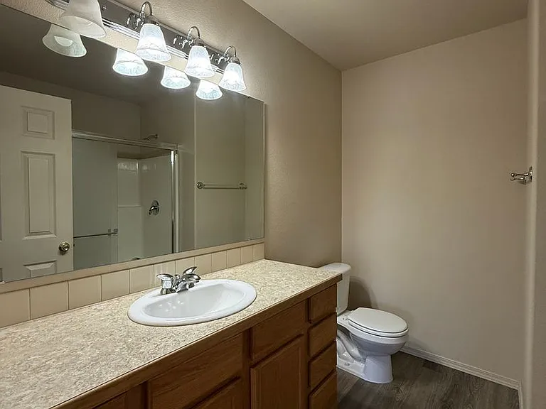9904 Mia Ln — Photo 26