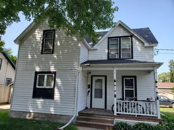 209 Cross St #1/2