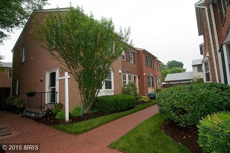 1st image of 5245 Wilson Blvd