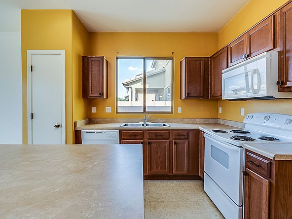 3rd image of 12074 W Hailey Ln