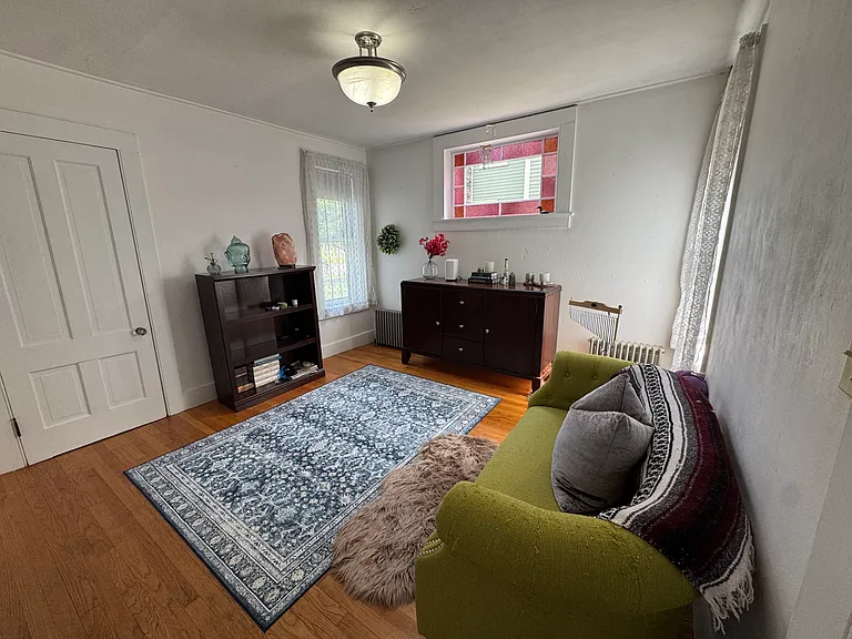 53 Park St — Photo 17