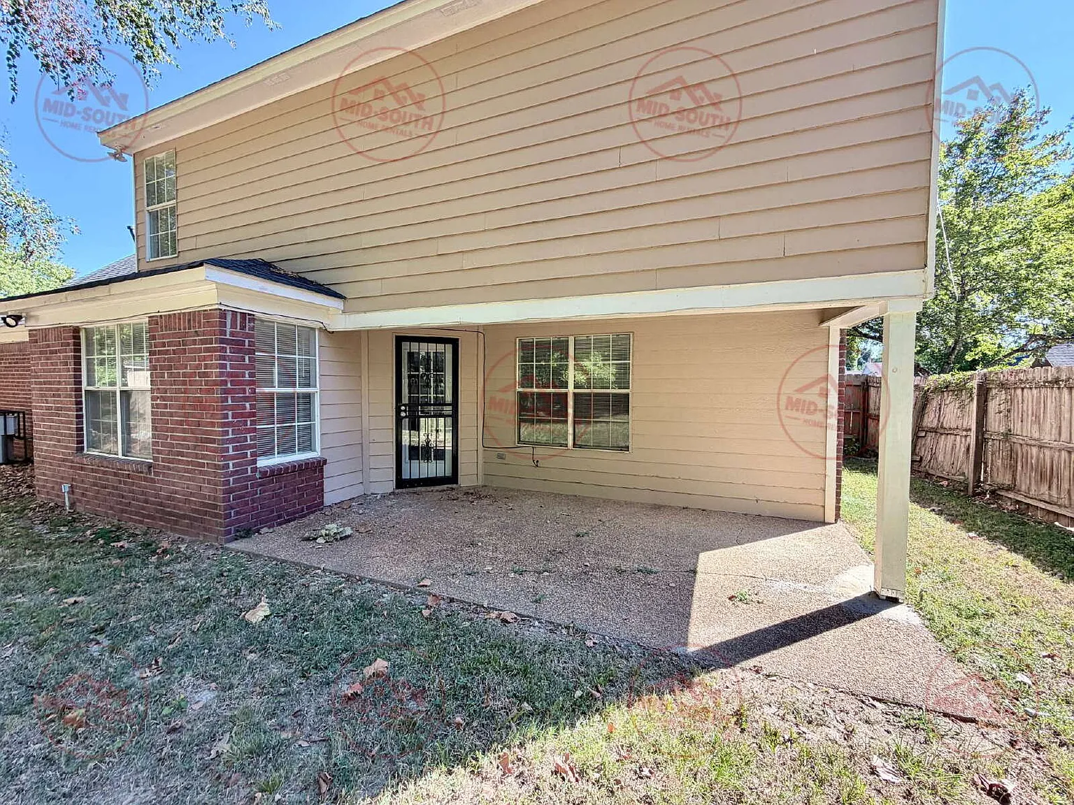 3 bed, 2.5 bath, 2013 sqft, $1,795 — Photo 3