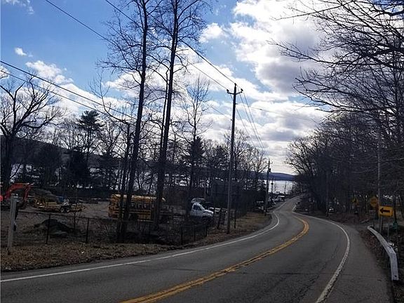 2nd image of 33 Jersey Ave