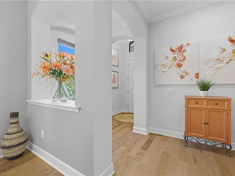 9475 Isla Bella Cir — Photo 4