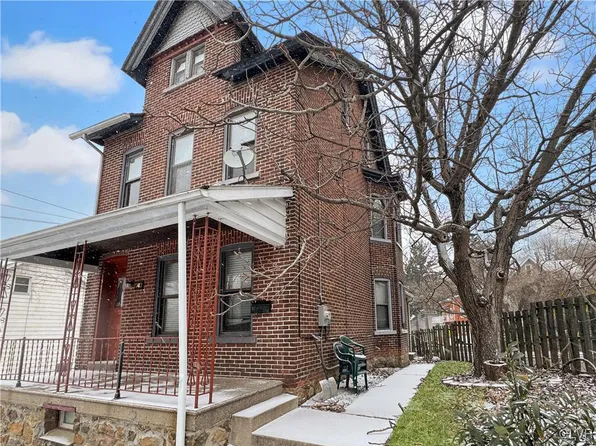 747 Fiot Ave, Bethlehem, PA 18015