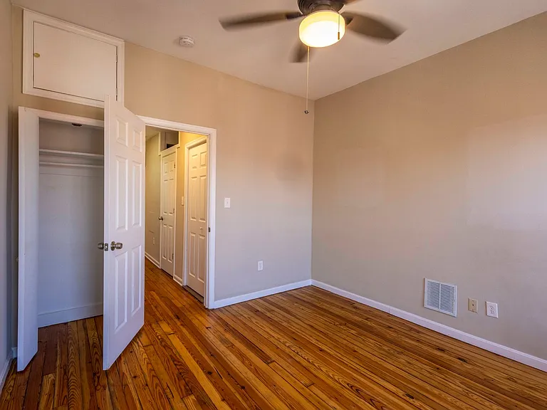 110 N Rose St — Photo 22