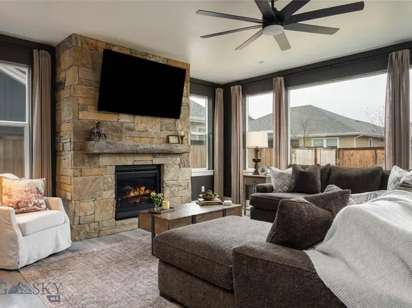 1704 Wyatt Earp Ct, Belgrade, MT 59714