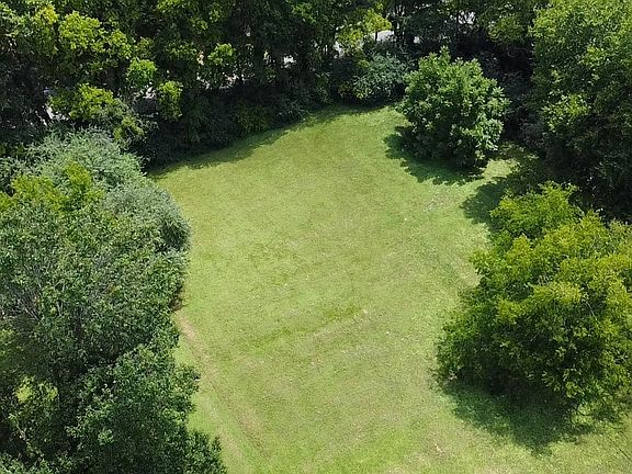 4th image of 0 Jones Ave