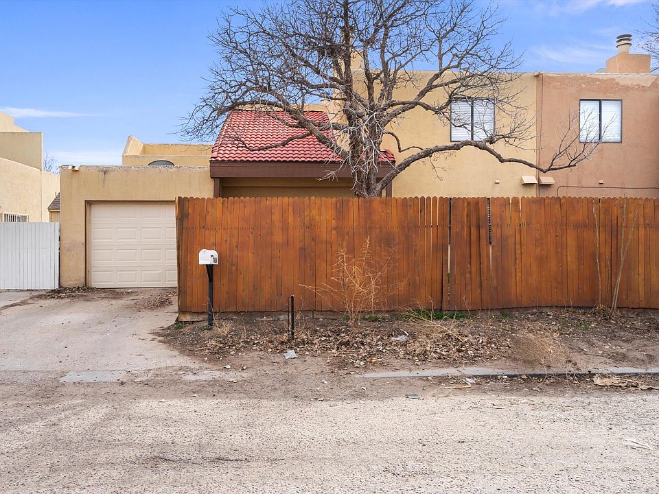 1st image of 4626 La Vida Nueva Del Norte SW