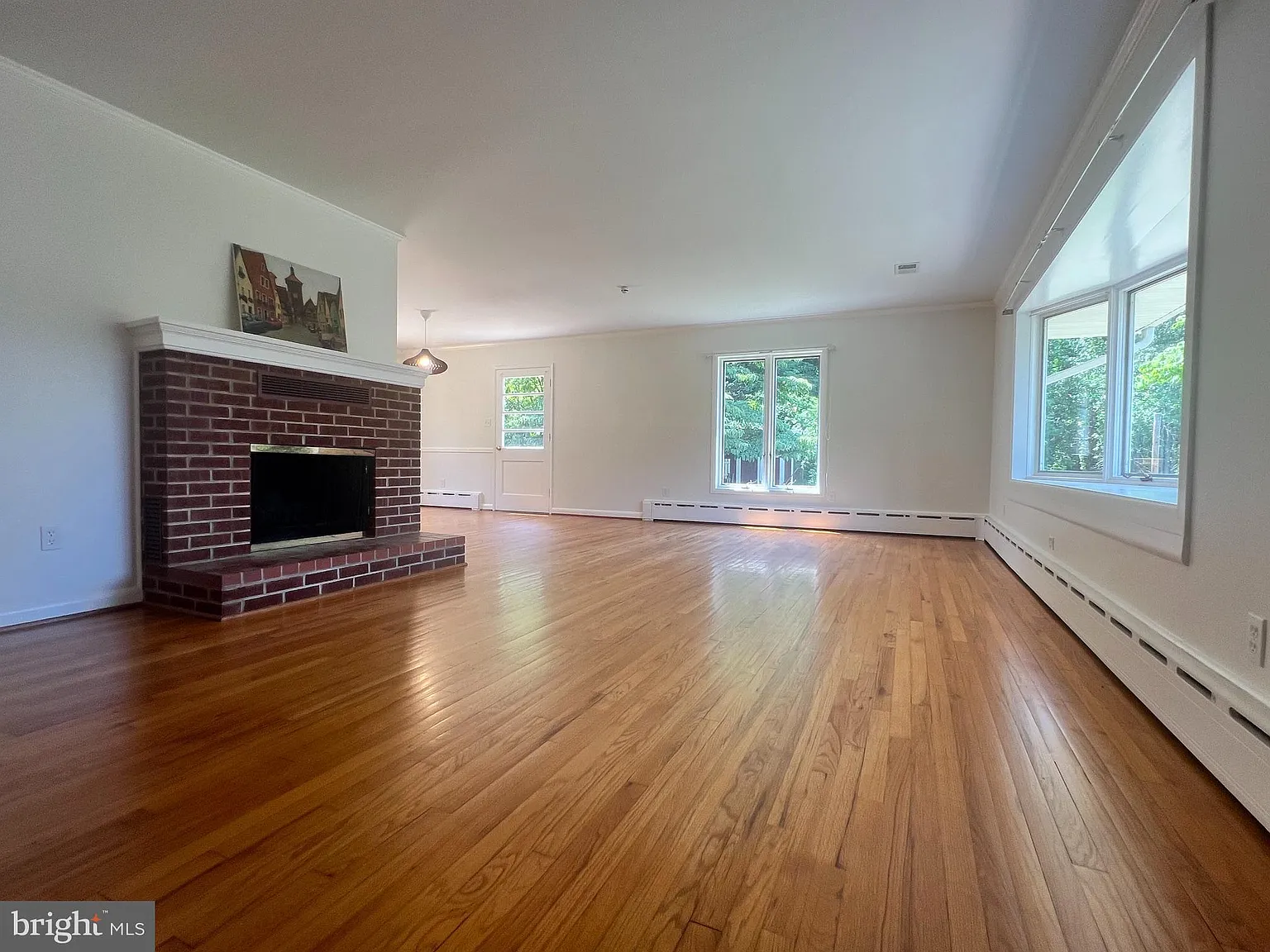 5 bed, 2896 sqft, $4,000 — Photo 4