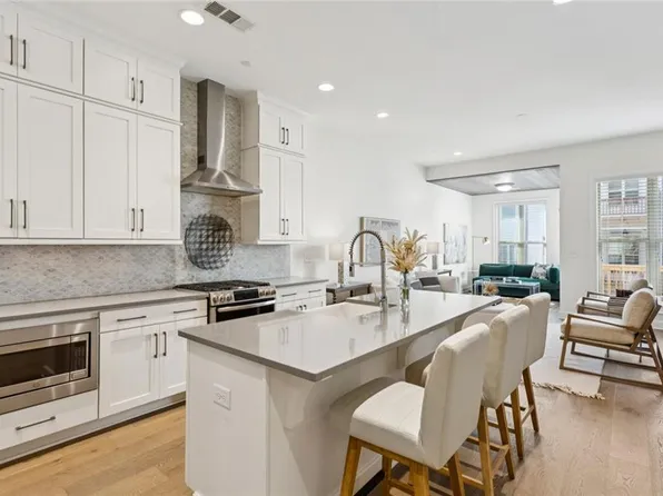 247 Franklin Rd, Sandy Springs, GA 30342