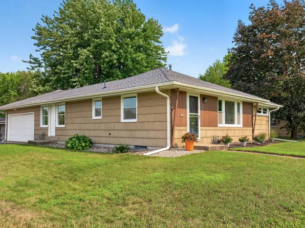 8817 Oakland Ave S, Bloomington, MN 55420
