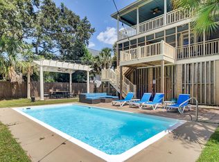 45 Lempesis Ln, Folly Beach, SC 29439
