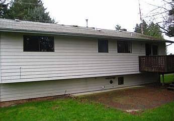 2nd image of 8900 SW Avery St