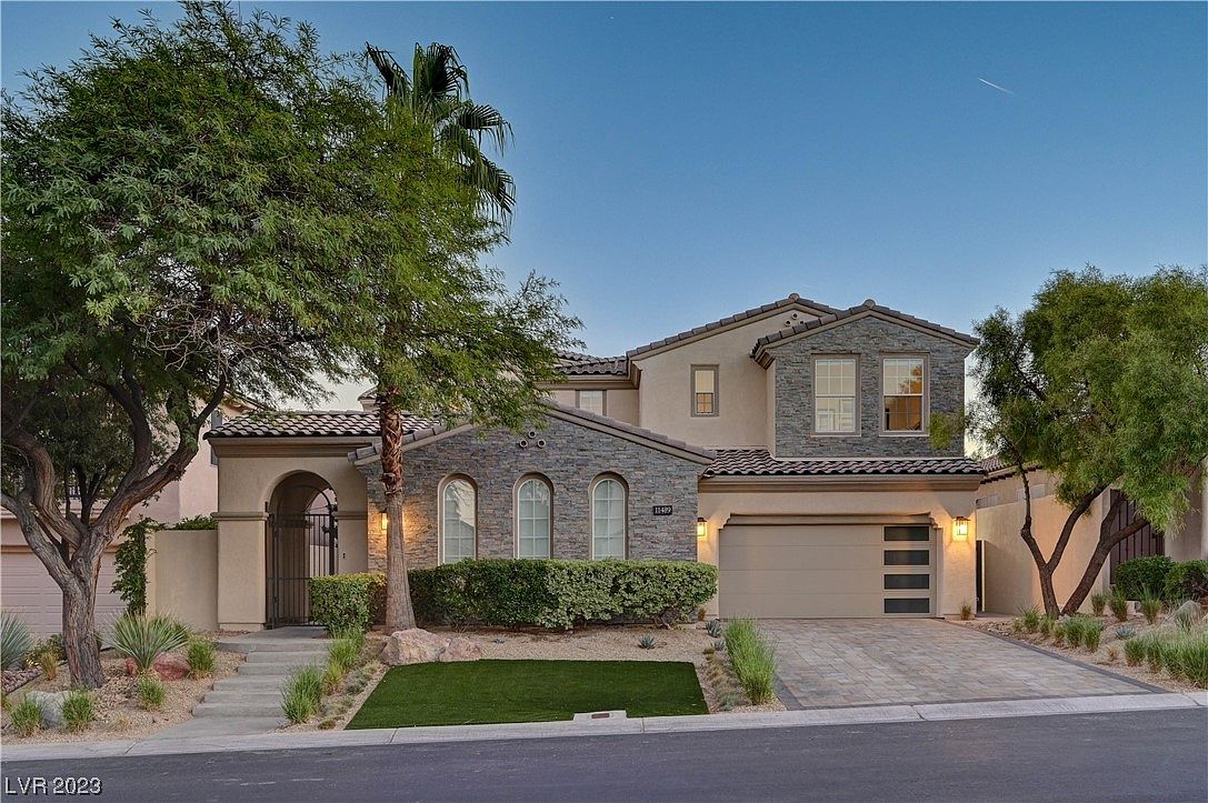 11489 Snow Creek Ave