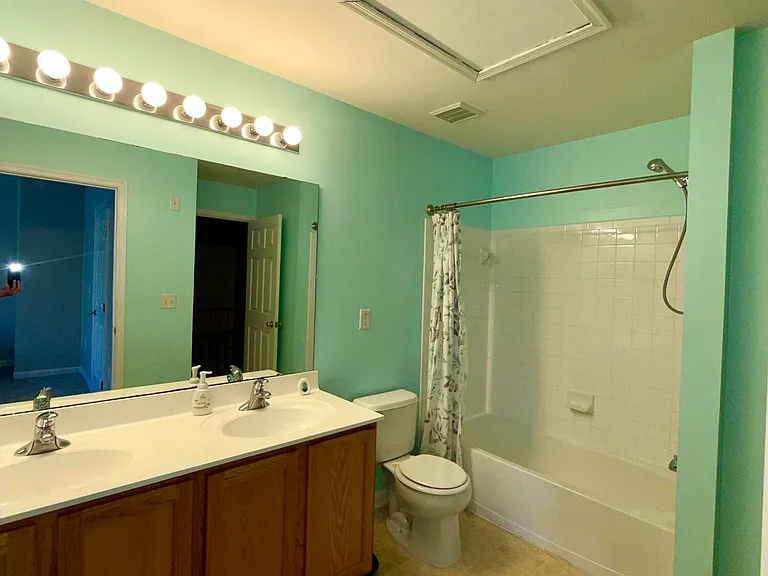 28 Abby Rd — Photo 13