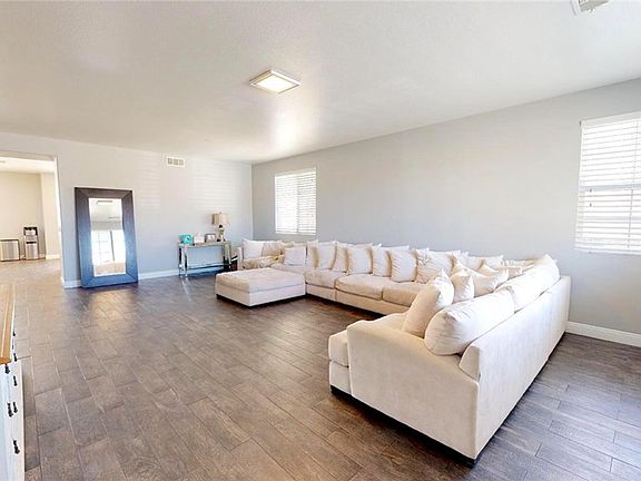 3rd image of 37393 Rockie Ln