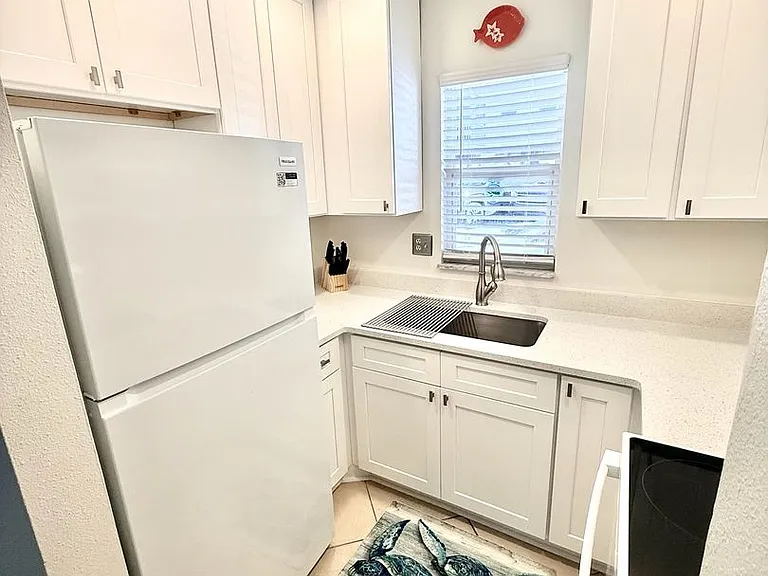 1205 Tarpon Center Dr #C4 — Photo 3