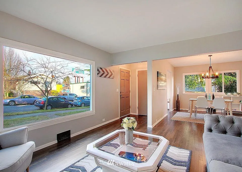 Front entry, living room, dining room