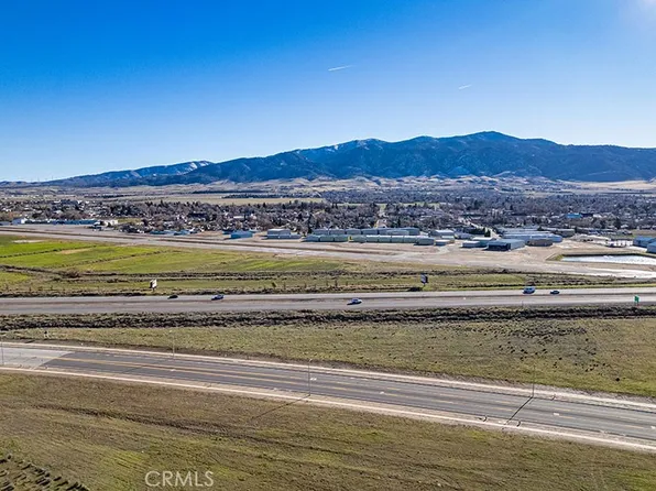 8 Challenger Dr #8, Tehachapi, CA 93561