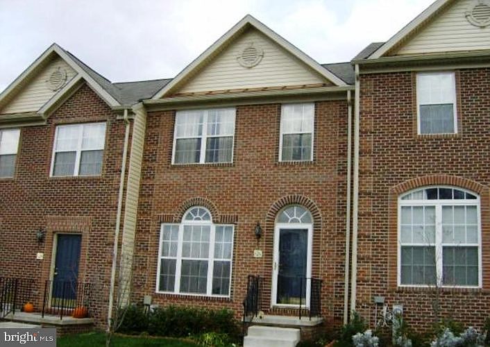 1st image of 626 Berwick Ct