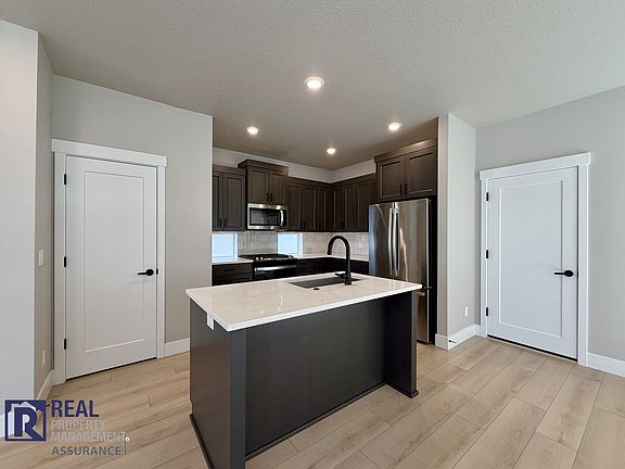 5th image of 7365 SE Benedict St