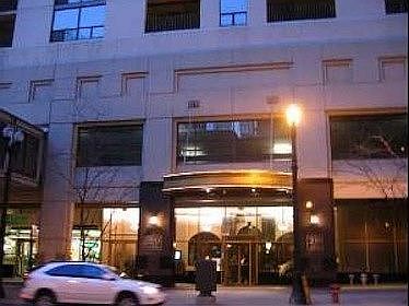 2nd image of 200 N Dearborn St Unit 1508