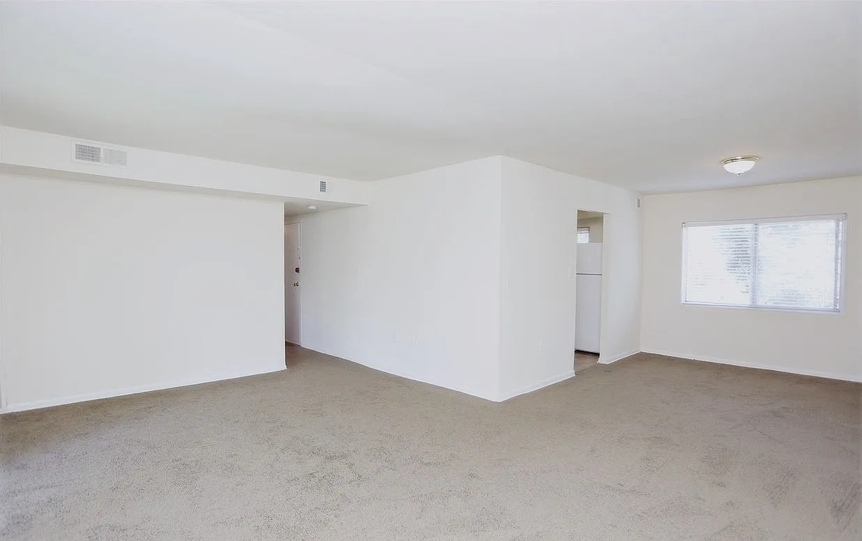 Mount Vernon Apartments — Photo 1