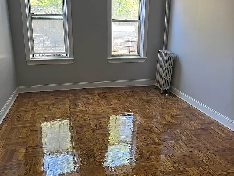 1833 Ocean Ave #1E — Photo 4