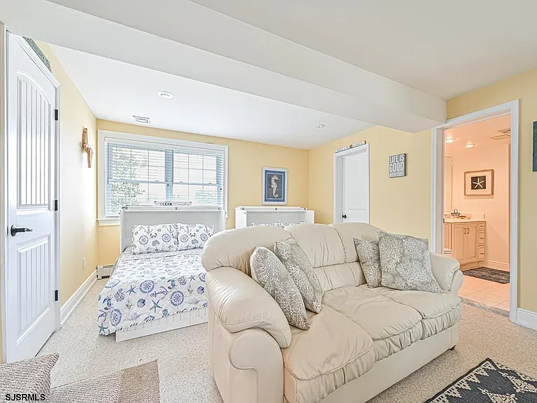 2304 Ocean Ave — Photo 15