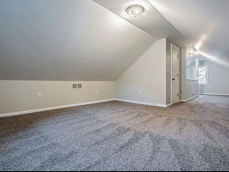 531 Spencer Rd — Photo 10